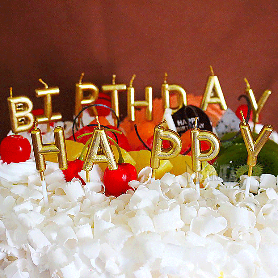 Златни свещи за парти - комплект "Happy Birthday" Златни свещи за парти - комплект "Happy Birthday"