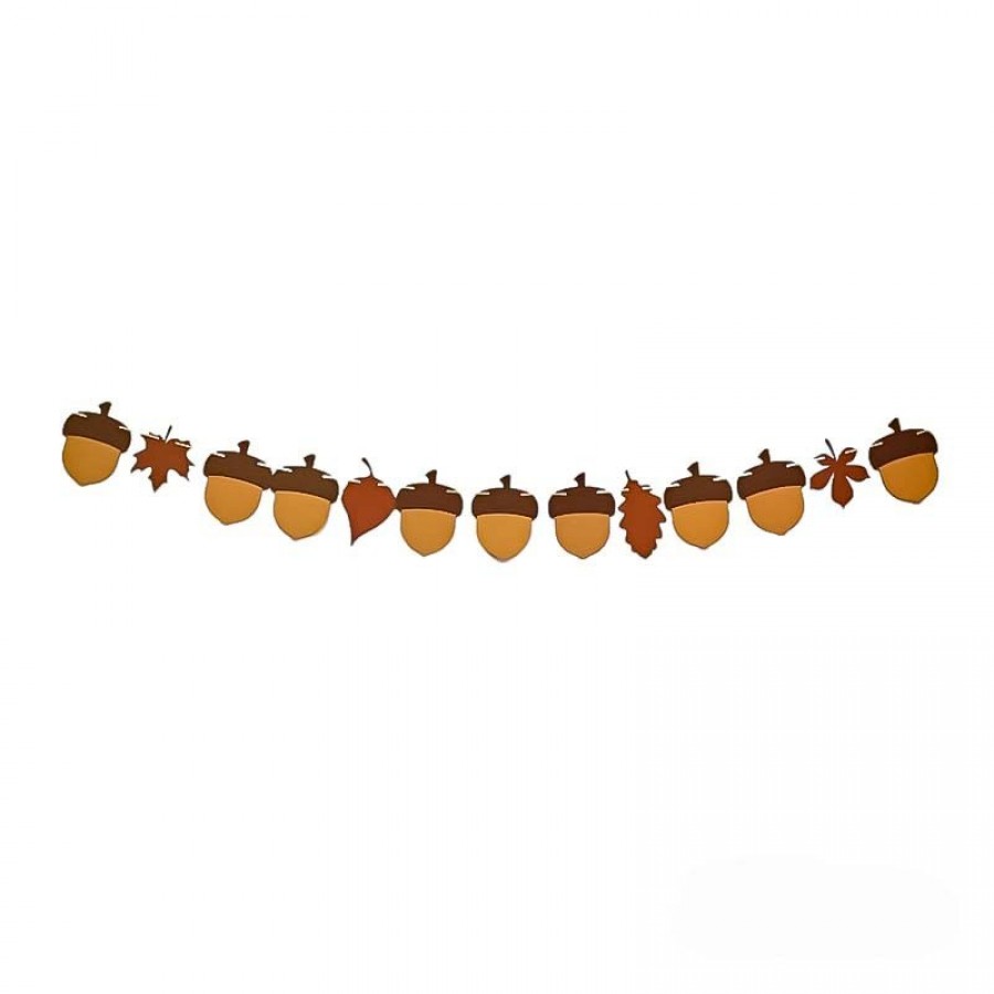 Гирлянд от листа и жълъди - Есенни украси  в детската градина