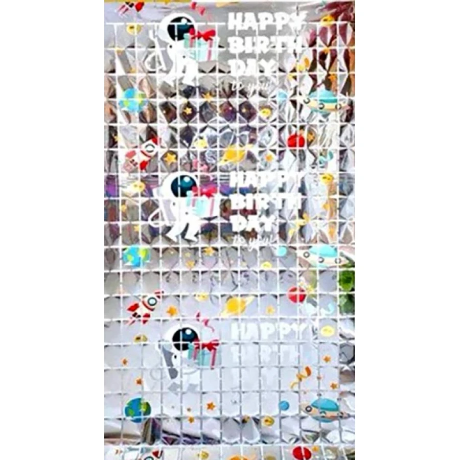 Сребриста лъскава фолиева завеса за рожден ден с надпис Happy Birthday и самозалепваща лента за фотозона
