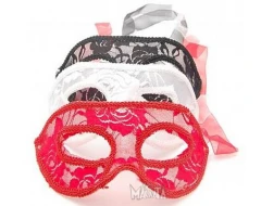 Домино венецианско дантела