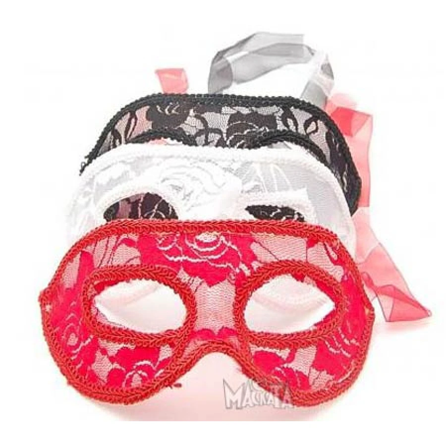 Домино венецианско дантела