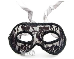 Домино венецианско дантела