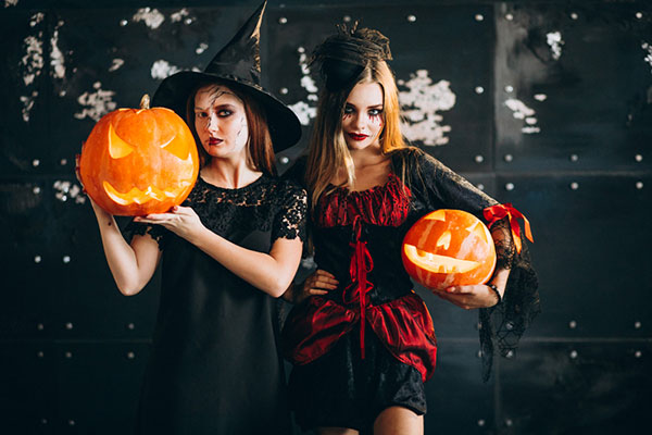 Жени с Хелоуин грим
